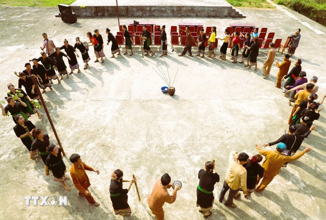 Phát huy tối đa giá trị và sức mạnh văn hóa, con người Việt Nam trong kỷ nguyên mới Phát huy tối đa giá trị và sức mạnh văn hóa, con người Việt Nam trong kỷ nguyên mới