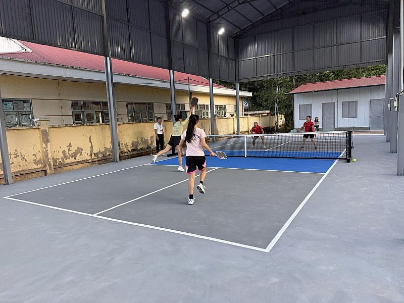 Sín Thầu vun đắp ngoại giao nhân dân nơi ngã ba biên giới