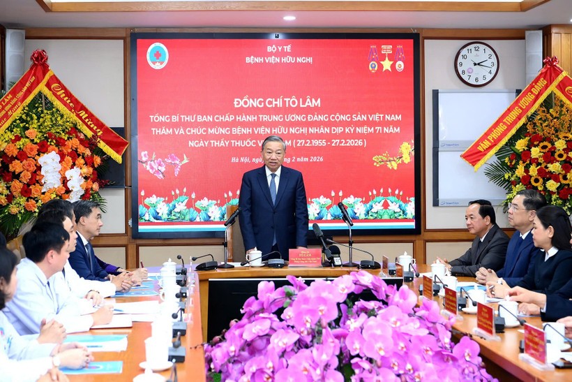 Phát biểu của Tổng Bí thư Tô Lâm tại buổi thăm, chúc mừng ngành y tế và tập thể cán bộ, y bác sĩ, nhân viên Bệnh viện Hữu Nghị