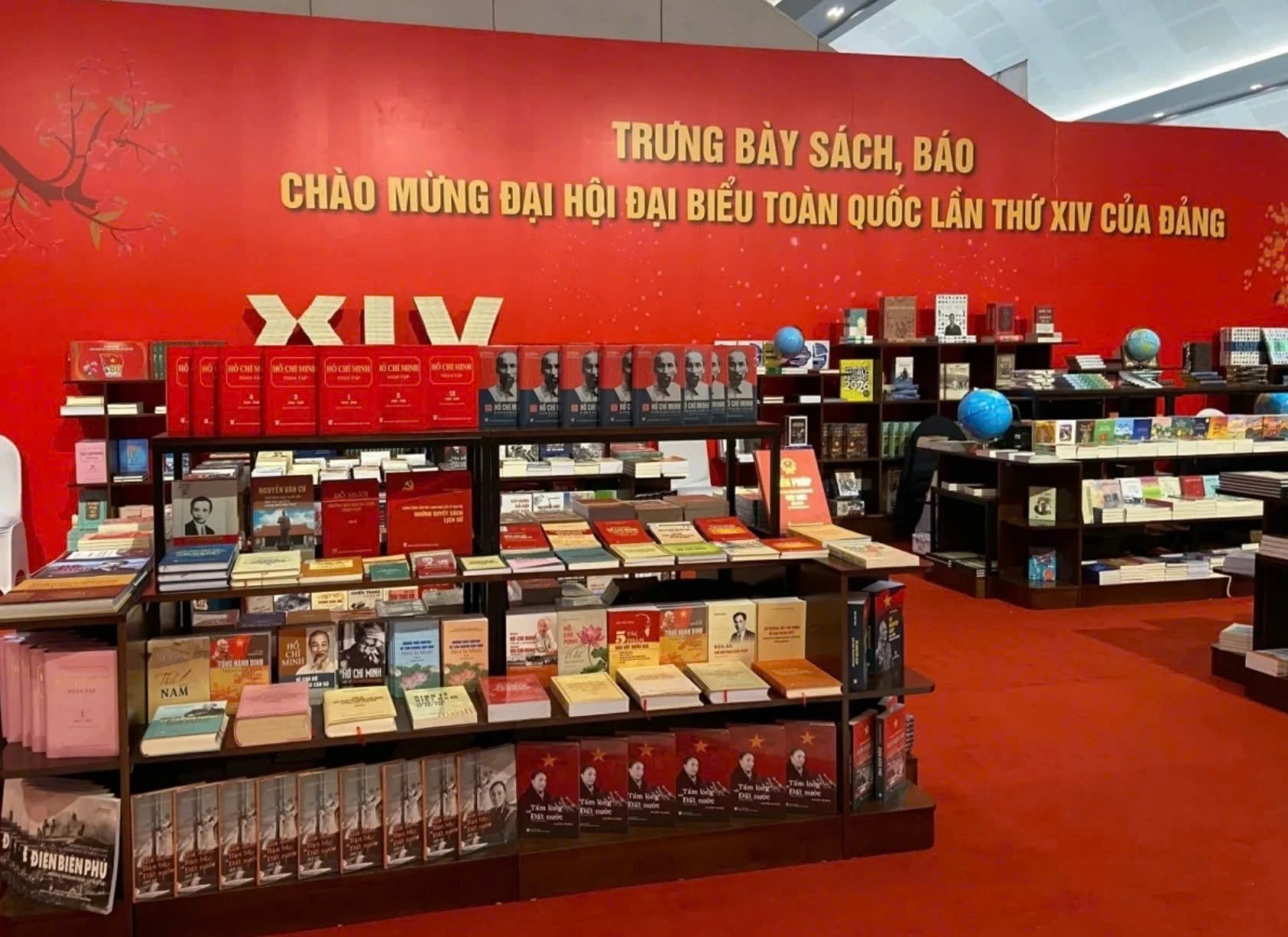 NXB Chính trị quốc gia Sự thật trưng bày, giới thiệu sách tại Đại hội XIV của Đảng. NXB Chính trị quốc gia Sự thật trưng bày, giới thiệu sách tại Đại hội XIV của Đảng.