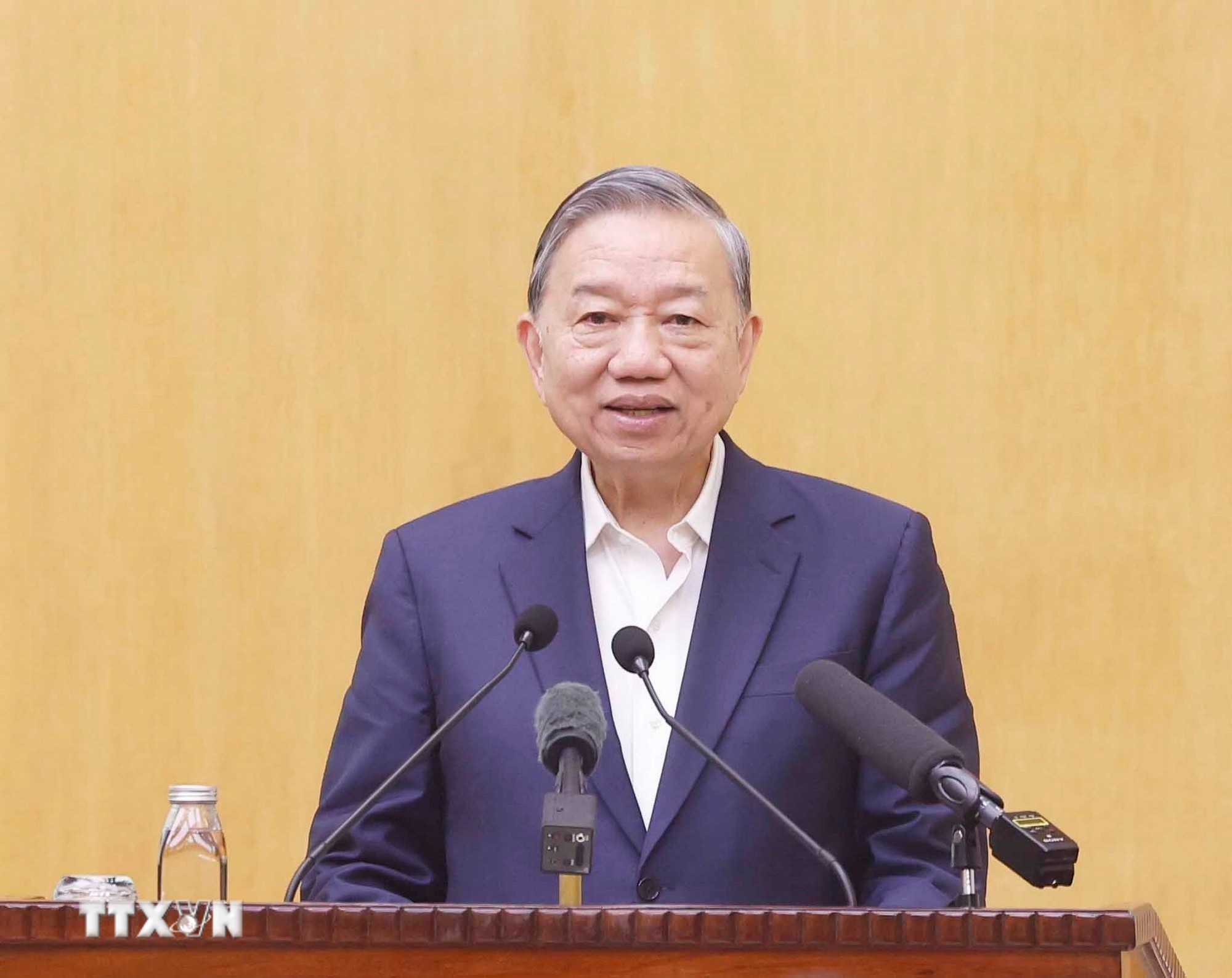 Chủ tịch Quốc hội: Sáng suốt lựa chọn đại biểu xứng đáng đại diện cho ý chí, nguyện vọng của nhân dân