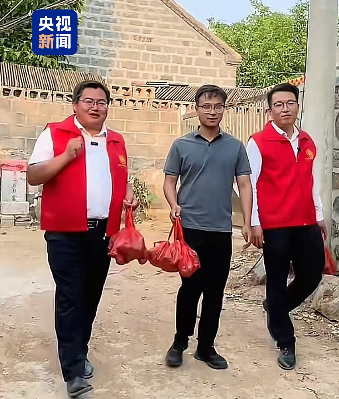 Bí thư Chi bộ thôn thế hệ 10X và hành trình làm thay đổi một ngôi làng