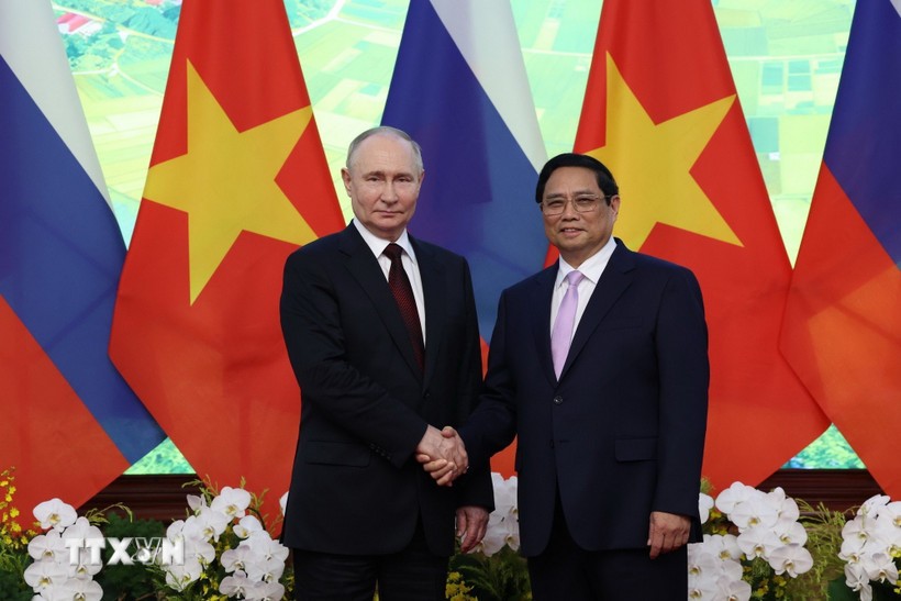 Thủ tướng Phạm Minh Chính hội kiến Tổng thống Liên bang Nga Vladimir Putin thăm cấp Nhà nước tới Việt Nam chiều 20/6/2024, tại Trụ sở Chính phủ. (Ảnh: Dương Giang/TTXVN) Thủ tướng Phạm Minh Chính hội kiến Tổng thống Liên bang Nga Vladimir Putin thăm cấp Nhà nước tới Việt Nam chiều 20/6/2024, tại Trụ sở Chính phủ. (Ảnh: Dương Giang/TTXVN)