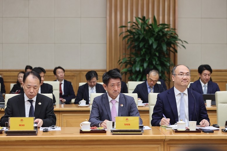 Thủ tướng đối thoại với doanh nghiệp Nhật Bản: Môi trường đầu tư của Việt Nam sẽ trở thành ưu thế nổi trội