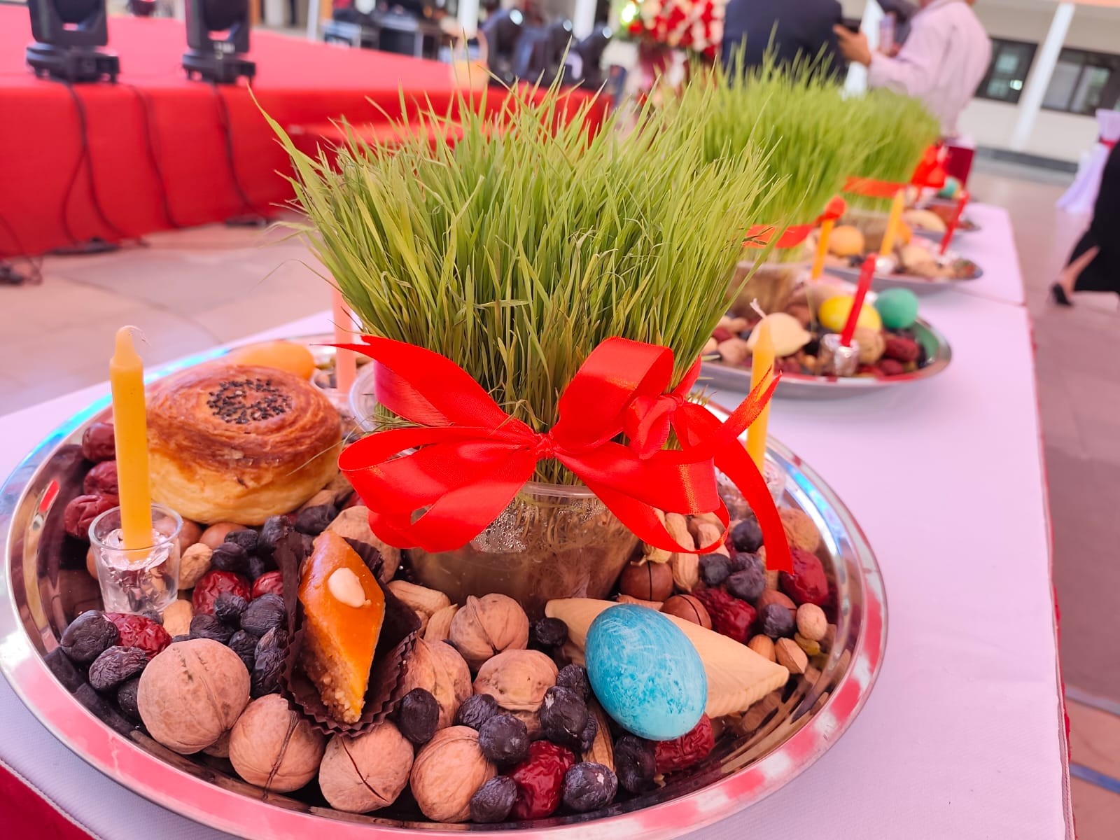 Độc đáo Tết Novruz giữa lòng Hà Nội: Đập trứng, nhảy lửa... đón năm mới