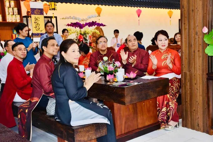 Tiệc trà hữu nghị kết nối nhân dân ASEAN