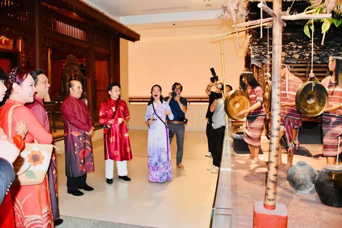 Tiệc trà hữu nghị kết nối nhân dân ASEAN