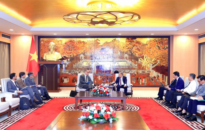 Nhiều cơ hội hợp tác giao thông đô thị và bảo tồn di sản được bàn thảo tại cuộc làm việc. (Ảnh: T.L)