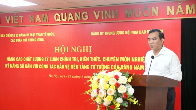 Nâng cao năng lực báo chí trong kỷ nguyên số để bảo vệ nền tảng tư tưởng của Đảng