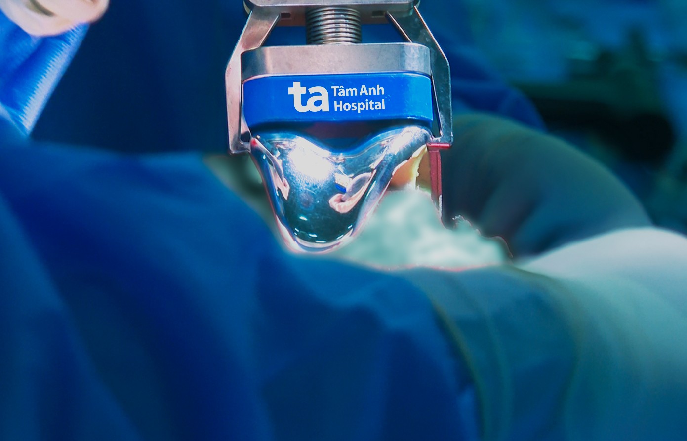 Việt Nam lần đầu có Robot AI thay khớp “siêu thao tác” chuẩn xác Việt Nam lần đầu có Robot AI thay khớp “siêu thao tác” chuẩn xác