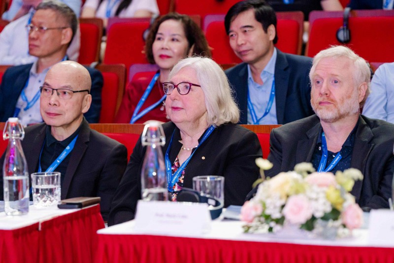 Hội nghị quy tụ nhiều chuyên gia hàng đầu tại Việt Nam và quốc tế về miễn dịch - dị ứng.