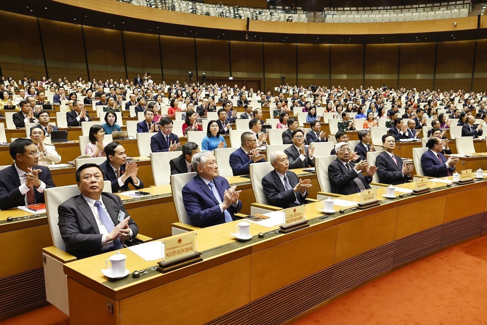 Các đại biểu tham dự phiên khai mạc Kỳ họp thứ Nhất, Quốc hội khóa XVI. (Ảnh: TTXVN)