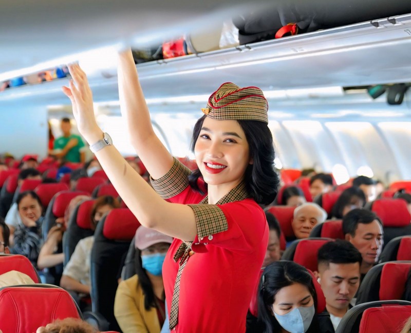 Nâng tầm trải nghiệm bay trọn vẹn với vé Vietjet Deluxe giảm tới 15%