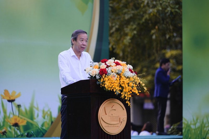 Tiến sĩ, bác sĩ Nguyễn Văn Vĩnh Châu - Phó giám đốc Sở Y tế TPHCM - phát biểu - Ảnh: VN  Tiến sĩ, bác sĩ Nguyễn Văn Vĩnh Châu - Phó giám đốc Sở Y tế TPHCM - phát biểu - Ảnh: VN