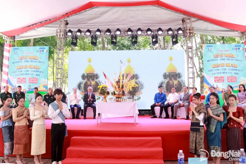 Du học sinh Lào, Campuchia tại Đồng Nai đón Tết cổ truyền Bunpimay và Chol Chnam Thmay