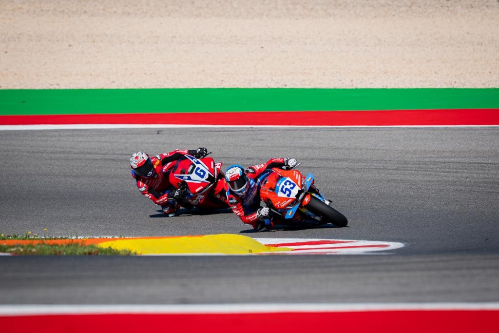 Xe máy Trương Tuyết vô địch tại Giải WSBK: Cú bứt tốc của “Made in China”