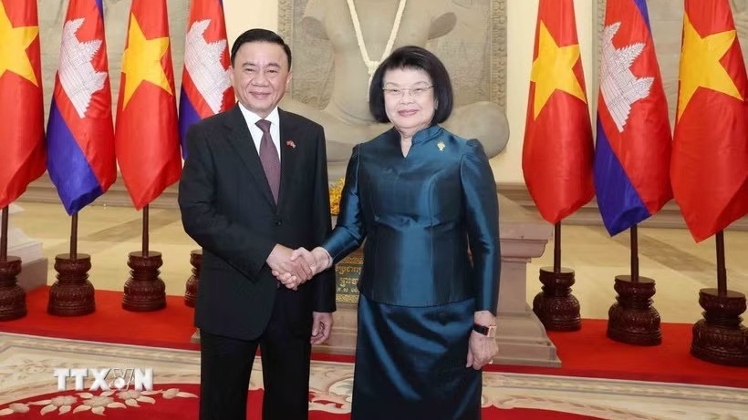 Việt Nam luôn dành ưu tiên cao cho mối quan hệ hữu nghị với Campuchia