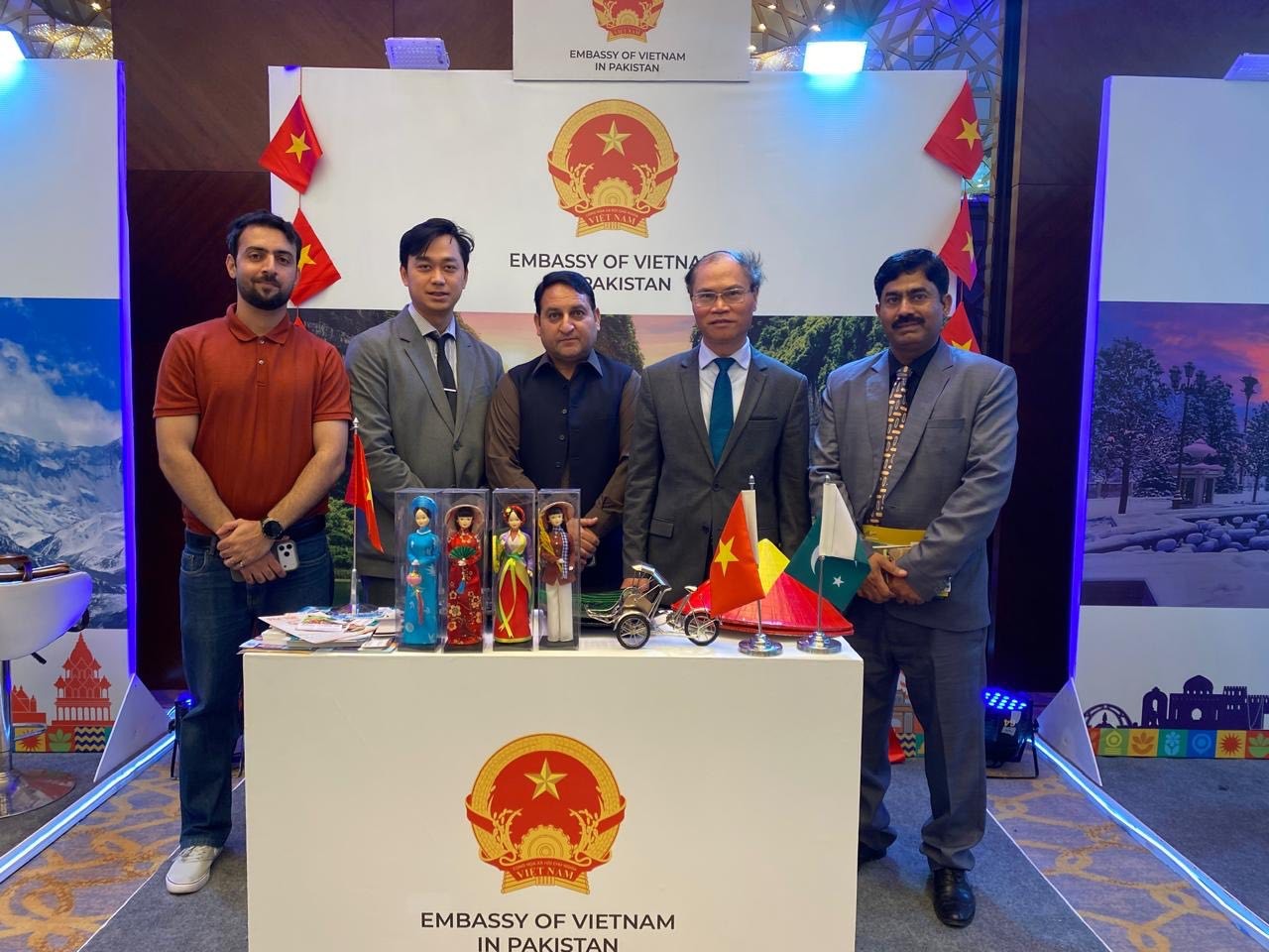Quảng bá hình ảnh Việt Nam tại Hội chợ Du lịch Quốc tế lớn nhất Pakistan