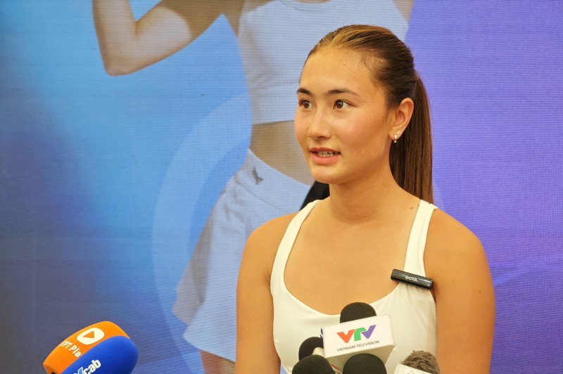 Ngôi sao Pickleball Việt kiều Alix Trương ký hợp đồng cùng Kamito Ngôi sao Pickleball Việt kiều Alix Trương ký hợp đồng cùng Kamito