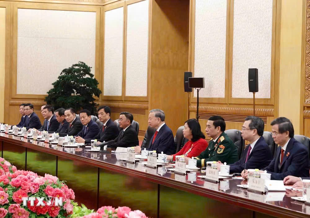 Tổng Bí thư, Chủ tịch nước Tô Lâm hội đàm với Tổng Bí thư, Chủ tịch Trung Quốc Tổng Bí thư, Chủ tịch nước Tô Lâm hội đàm với Tổng Bí thư, Chủ tịch Trung Quốc