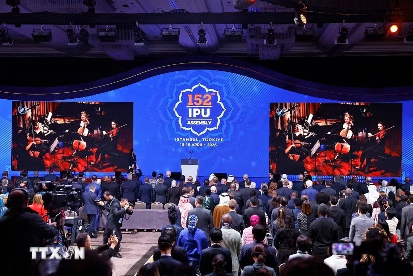 Chủ tịch Quốc hội Trần Thanh Mẫn cùng đoàn Việt Nam dự lễ khai mạc IPU-152