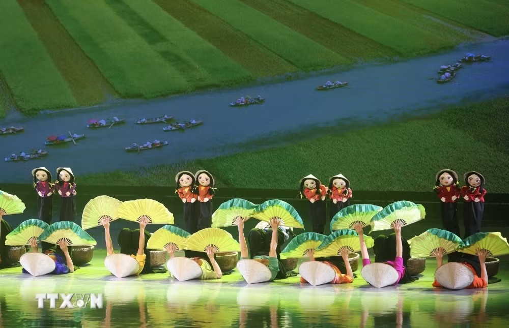 Tổng Bí thư, Chủ tịch nước dự Chương trình nghệ thuật hữu nghị Việt-Trung Tổng Bí thư, Chủ tịch nước dự Chương trình nghệ thuật hữu nghị Việt-Trung