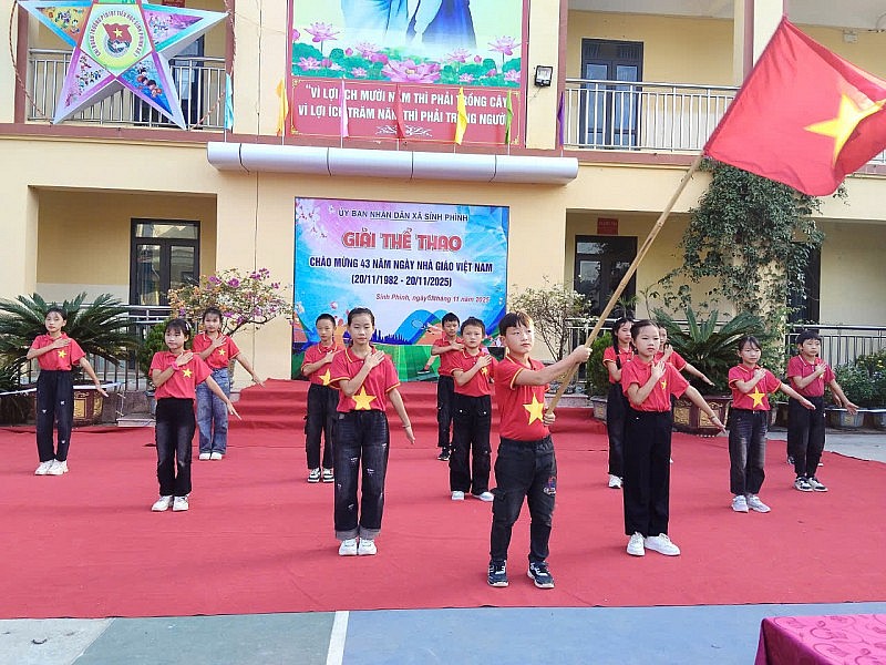 Giữ chuẩn quốc gia giữa xã nghèo vùng cao Điện Biên