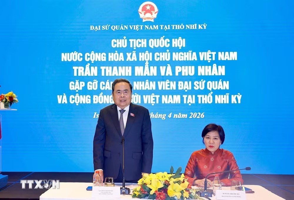 Chủ tịch Quốc hội Trần Thanh Mẫn gặp gỡ cộng đồng người Việt tại Thổ Nhĩ Kỳ