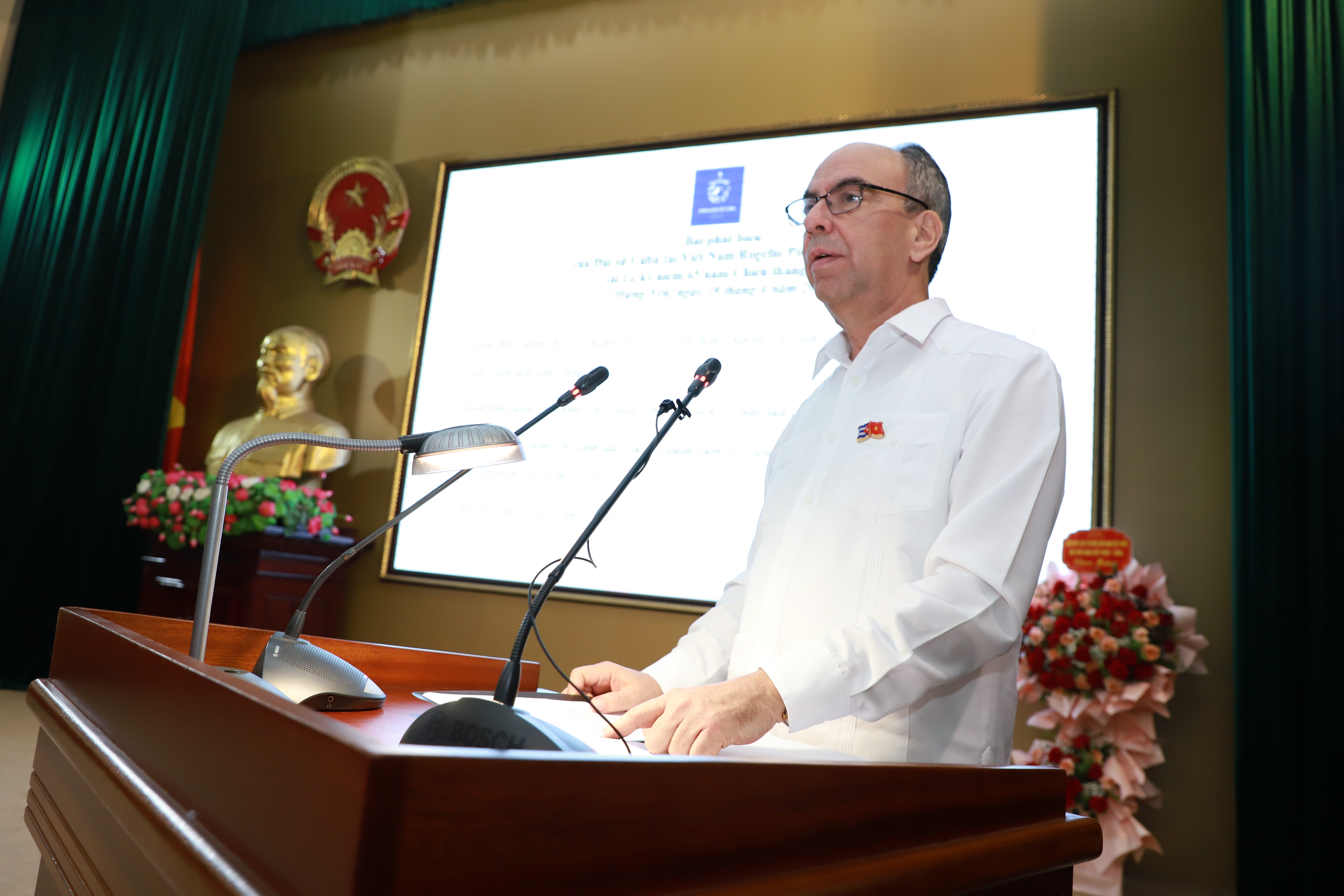 Việt Nam - Cuba vun đắp quan hệ đặc biệt từ tinh thần Giron