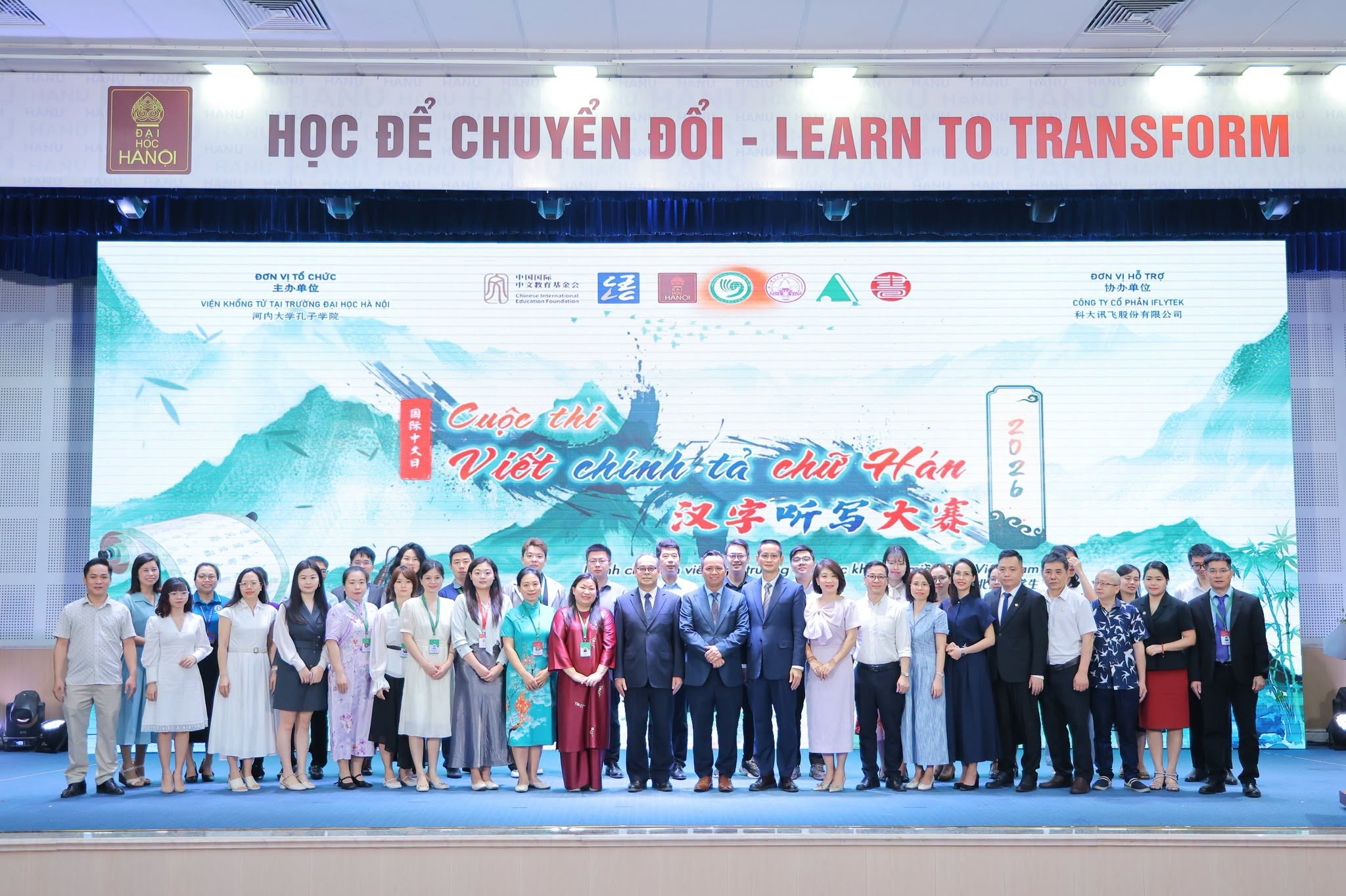 75 thí sinh tranh tài tại Cuộc thi Viết chính tả chữ Hán năm 2026