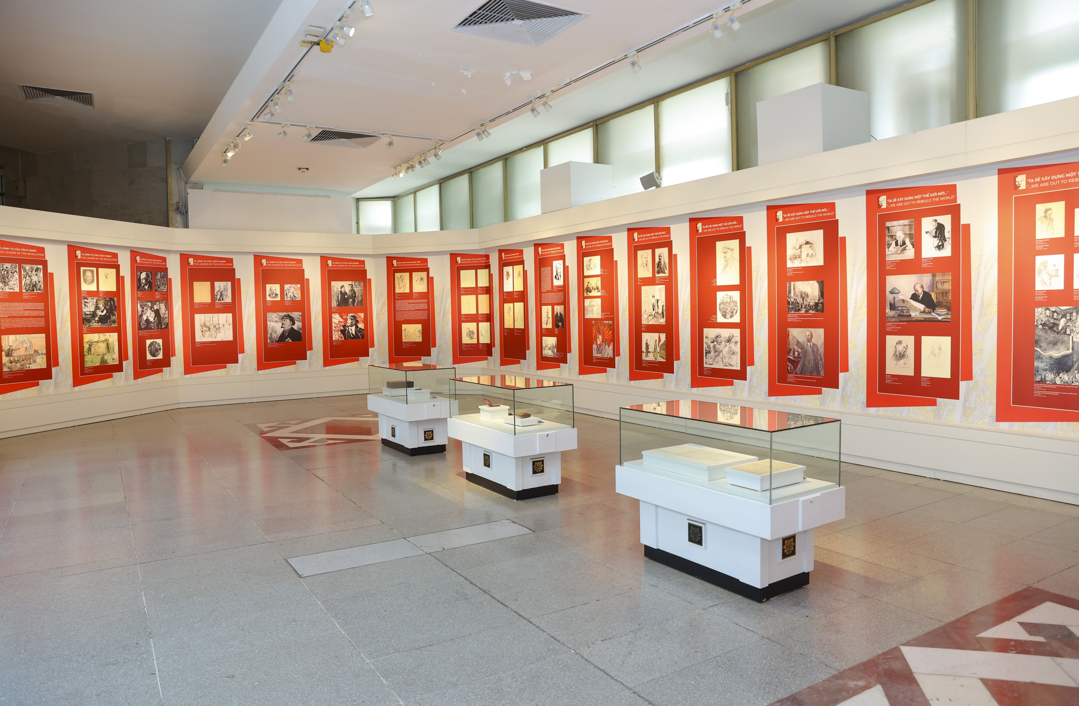 156 hình tượng Lênin: kể chuyện bằng nghệ thuật