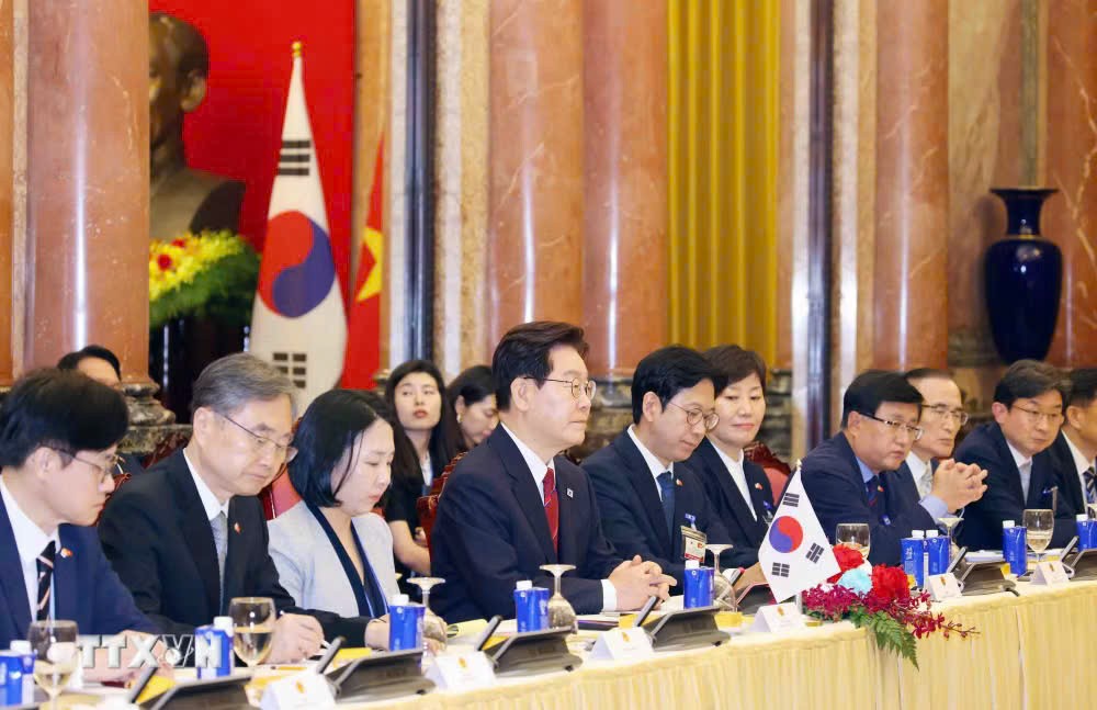 Đề nghị Hàn Quốc tích cực hỗ trợ Việt Nam phát triển ngành công nghiệp giải trí