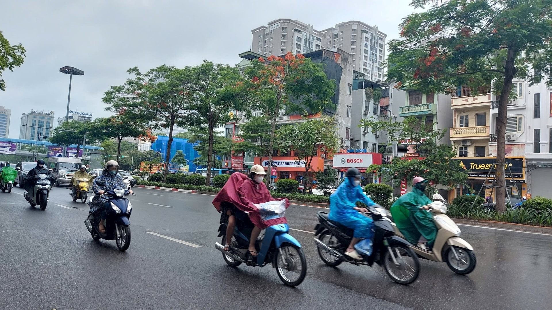 Thời tiết hôm nay (24/4): Miền Bắc sắp đón không khí lạnh, trời mát