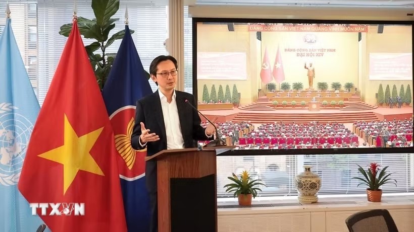 Đưa Nghị quyết thành hành động: Khẳng định nhất quán đường lối đối ngoại