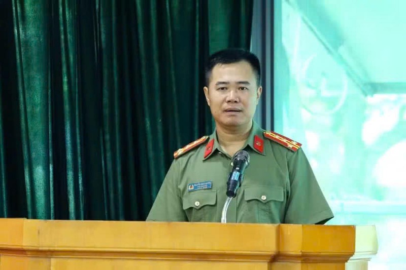 Đại tá Nguyễn Ngọc Quyền - Phó Bí thư Đảng uỷ, Phó Giám đốc CATP Hà Nội phát biểu chỉ đạo tại lễ ký kết và triển khai chương trình bảo trợ “THP FOUNDATION - cùng em vững bước tương lai” trợ cấp con Liệt sỹ Công an, con cán bộ chiến sỹ Công an Thủ đô mồ côi diễn ra vào ngày 18-8-2025