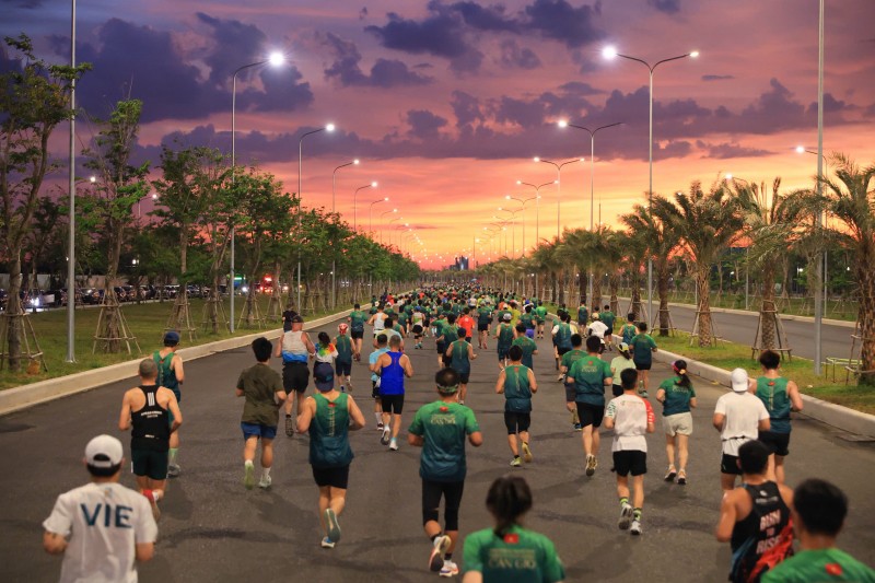 Cần Giờ lột xác thần tốc, đẹp mê hoặc trong ngày tranh tài VnExpress Marathon Green Paradise 2026