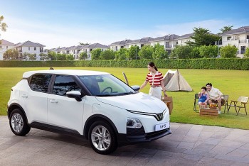 suv do thi tiet kiem kep vinfast vf 5 mua de nuoi con de hon