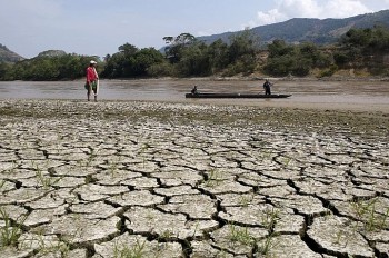 nguy co sieu el nino quay tro lai chau a doi mat suc ep kep tu khi hau va khung hoang nang luong