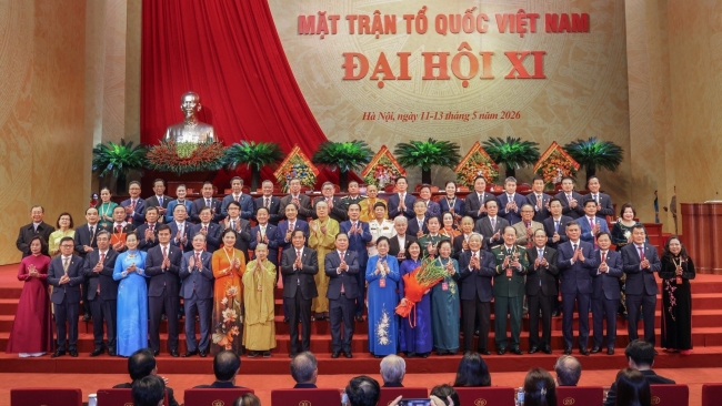 Bà Bùi Thị Minh Hoài giữ chức Chủ tịch Ủy ban Trung ương MTTQ Việt Nam khóa XI