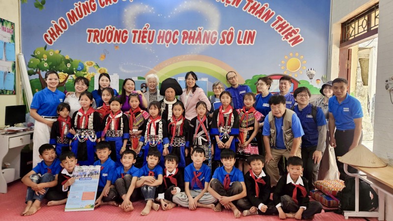 Khánh thành nhà bán trú học sinh trường PTDTBT Tiểu học Phăng Sô Lin, xã Sìn Hồ, tỉnh Lai Châu