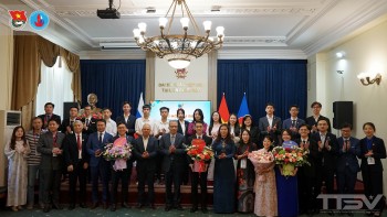 sinh vien viet nam tai nga ket noi tri thuc lan toa van hoa kien tao tuong lai