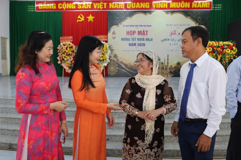 Giữ trọn nét đẹp Tết Roya Haji trong đời sống đồng bào Chăm ở An Giang