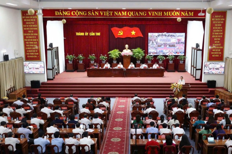 Cần Thơ: Một năm vận hành chính quyền hai cấp, bộ máy tinh gọn phát huy hiệu quả Cần Thơ: Một năm vận hành chính quyền hai cấp, bộ máy tinh gọn phát huy hiệu quả