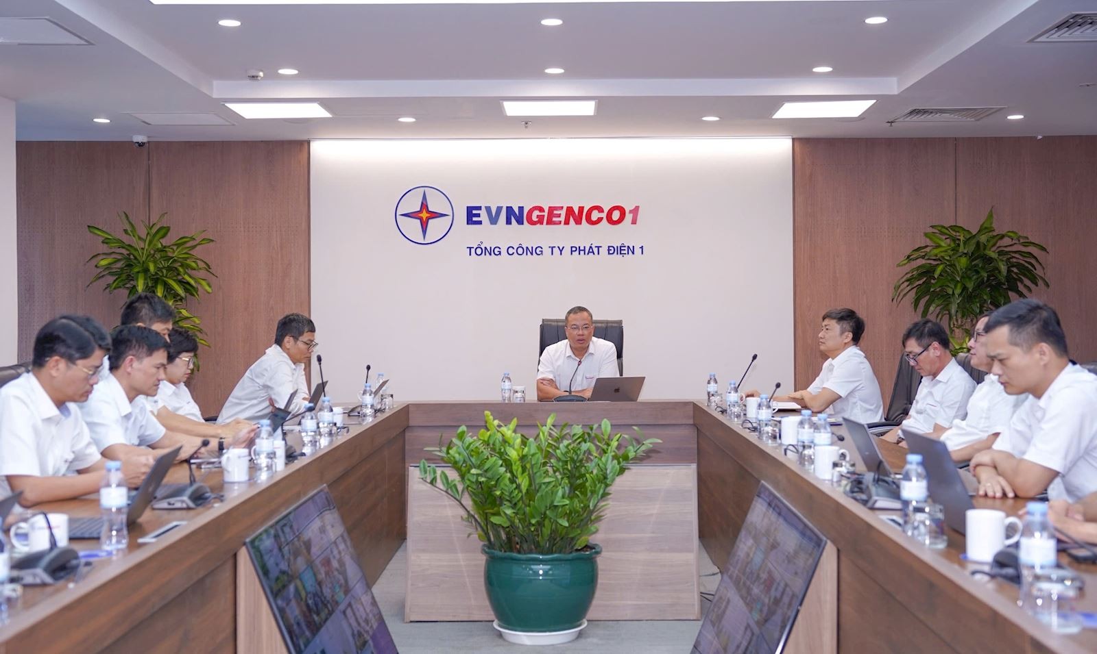 Tổng Giám đốc EVNGENCO1 Lê Hải Đăng chủ trì Hội nghị giao ban trực tuyến tháng 6/2026