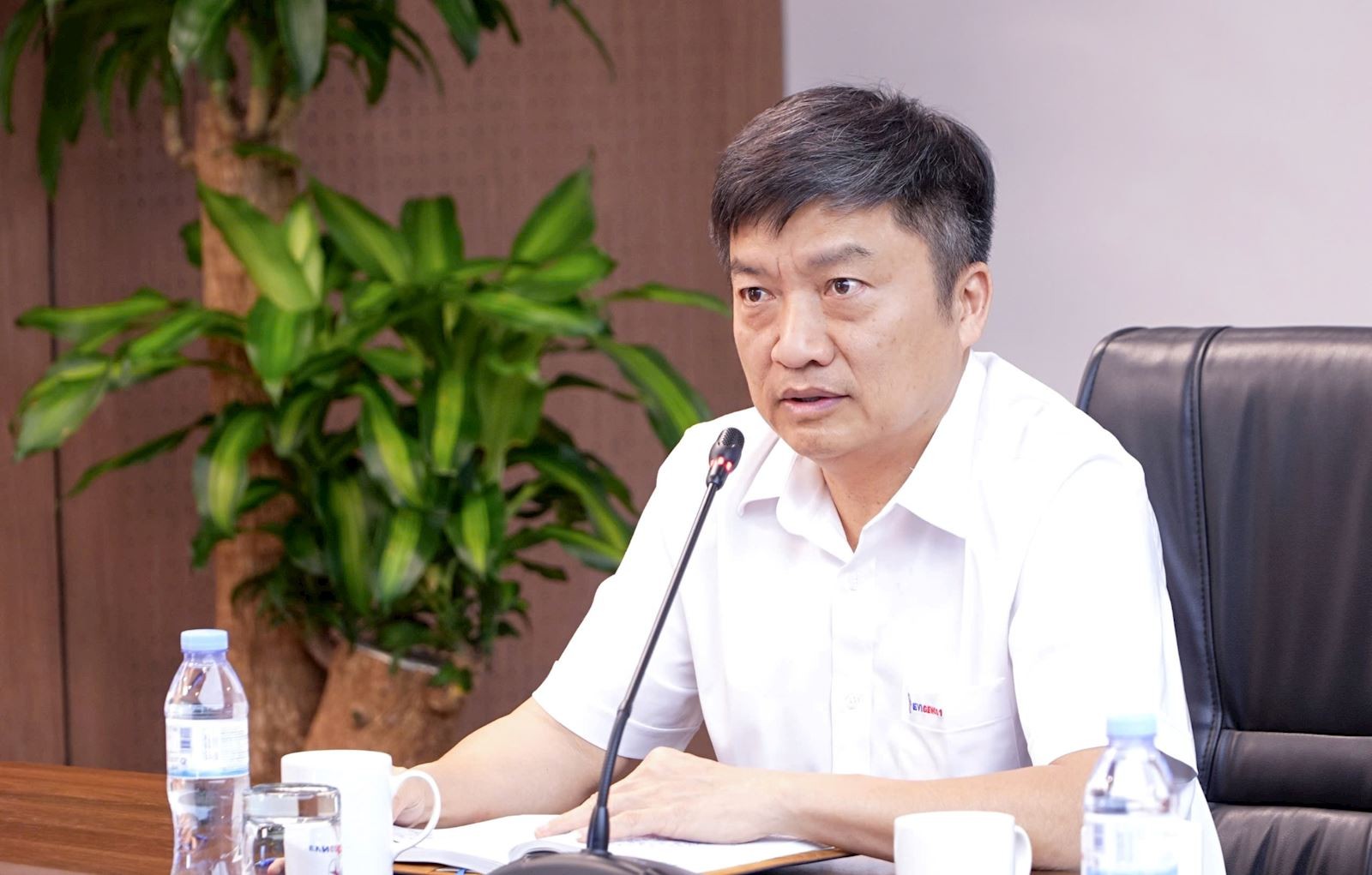 Chủ tịch Hội đồng thành viên EVNGENCO1 Nguyễn Tiến Khoa ghi nhận và biểu dương những kết quả nổi bật mà các đơn vị đạt được trong 5 tháng đầu năm 2026