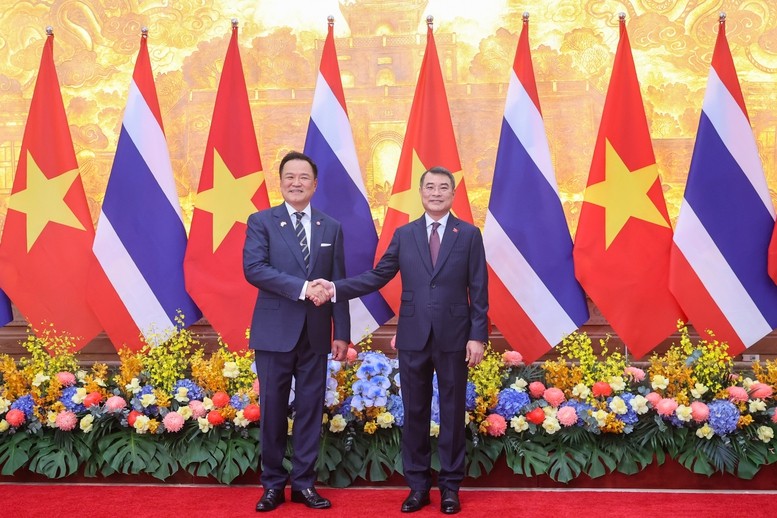 Thủ tướng Lê Minh Hưng hội đàm với Thủ tướng Thái Lan: Hướng tới kim ngạch thương mại song phương 50 tỷ USD Thủ tướng Lê Minh Hưng hội đàm với Thủ tướng Thái Lan: Hướng tới kim ngạch thương mại song phương 50 tỷ USD