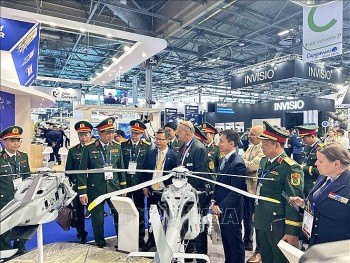 viet nam thuc day hop tac cong nghiep quoc phong tai eurosatory 2026