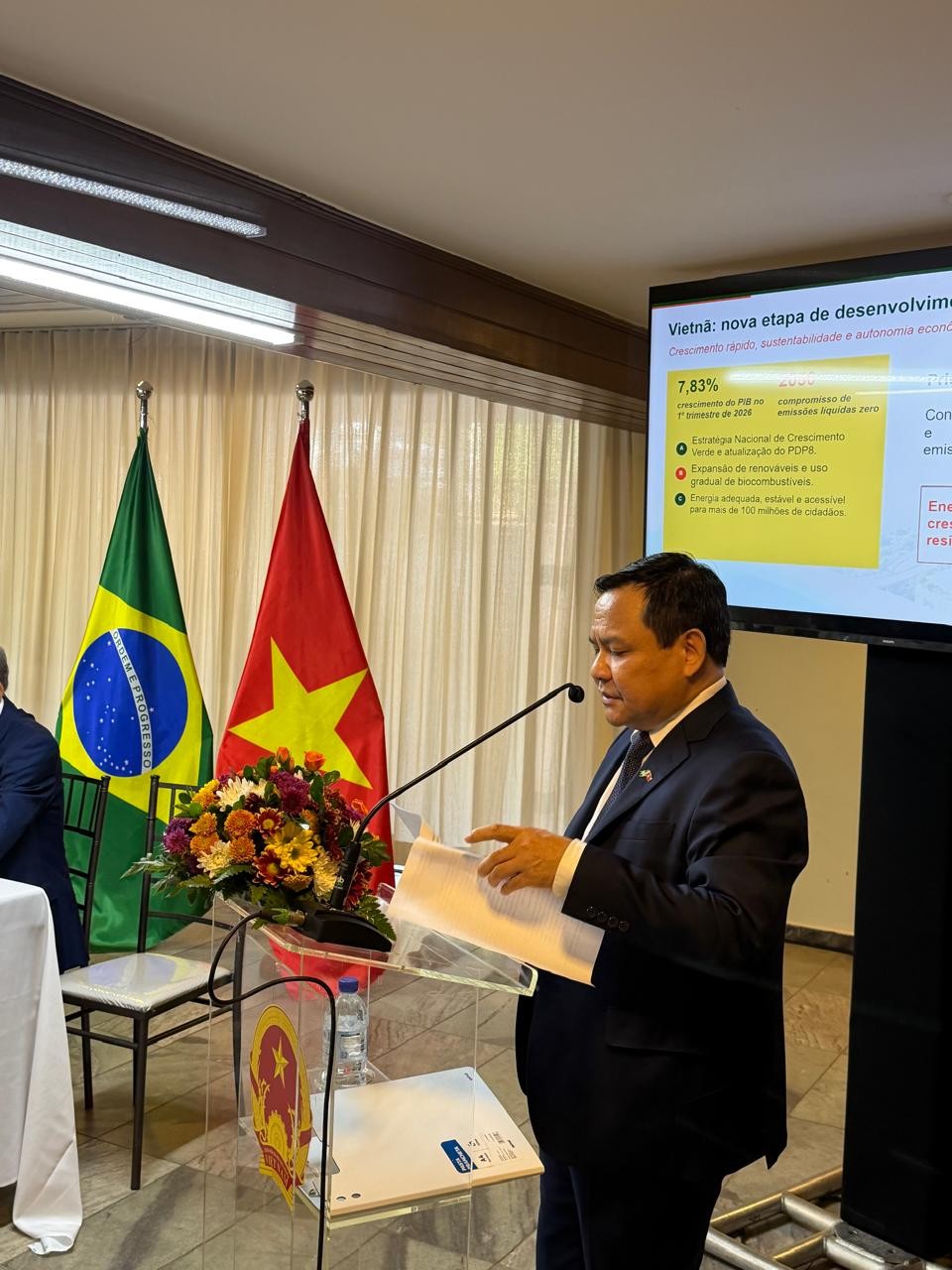 Việt Nam – Brazil: Tăng cường hợp tác trong lĩnh vực năng lượng tái tạo Việt Nam – Brazil: Tăng cường hợp tác trong lĩnh vực năng lượng tái tạo