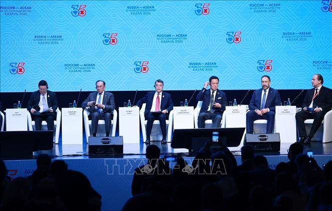 Việt Nam là "chìa khóa" để duy trì sự cân bằng của toàn khu vực ASEAN Việt Nam là "chìa khóa" để duy trì sự cân bằng của toàn khu vực ASEAN