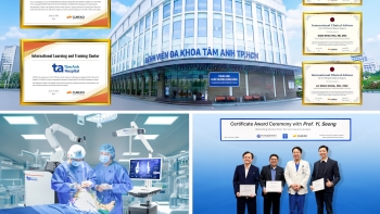 benh vien dau tien tai viet nam dat 3 chung nhan quoc te xuat sac ve phau thuat robot ai
